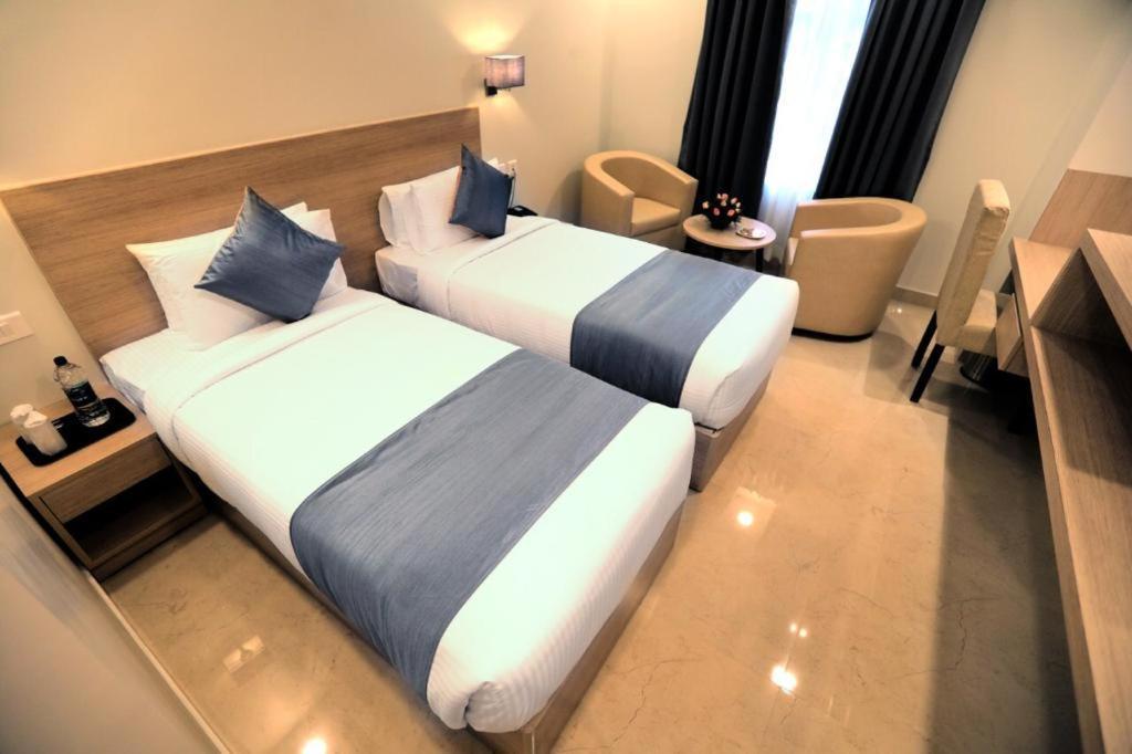 Pp Residency Hotel Covelong Buitenkant foto