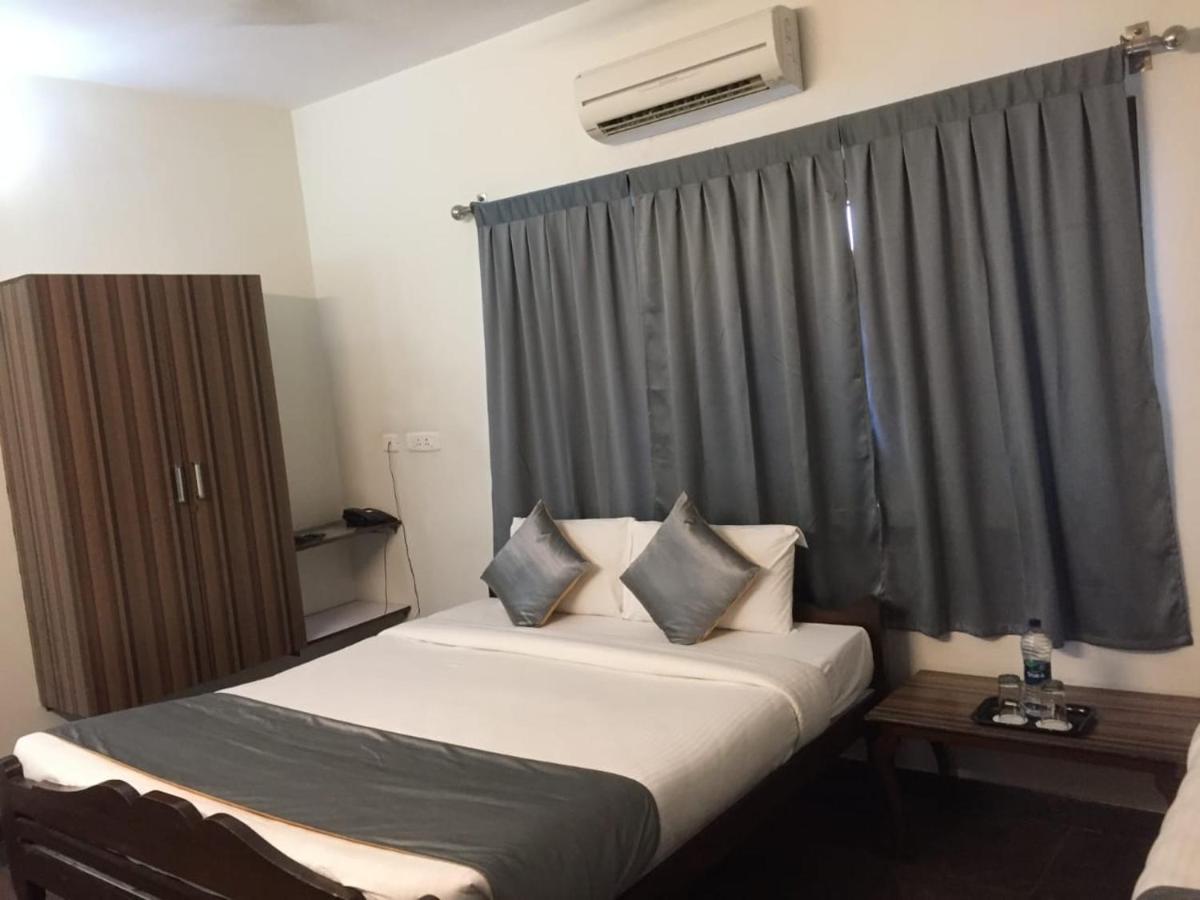 Pp Residency Hotel Covelong Buitenkant foto